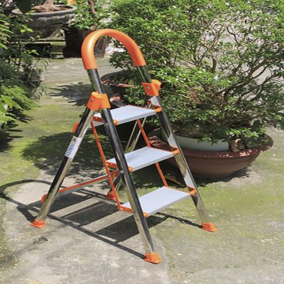 Thang ghế inox 3 bực nikita NKT IN03 (0.8CM )